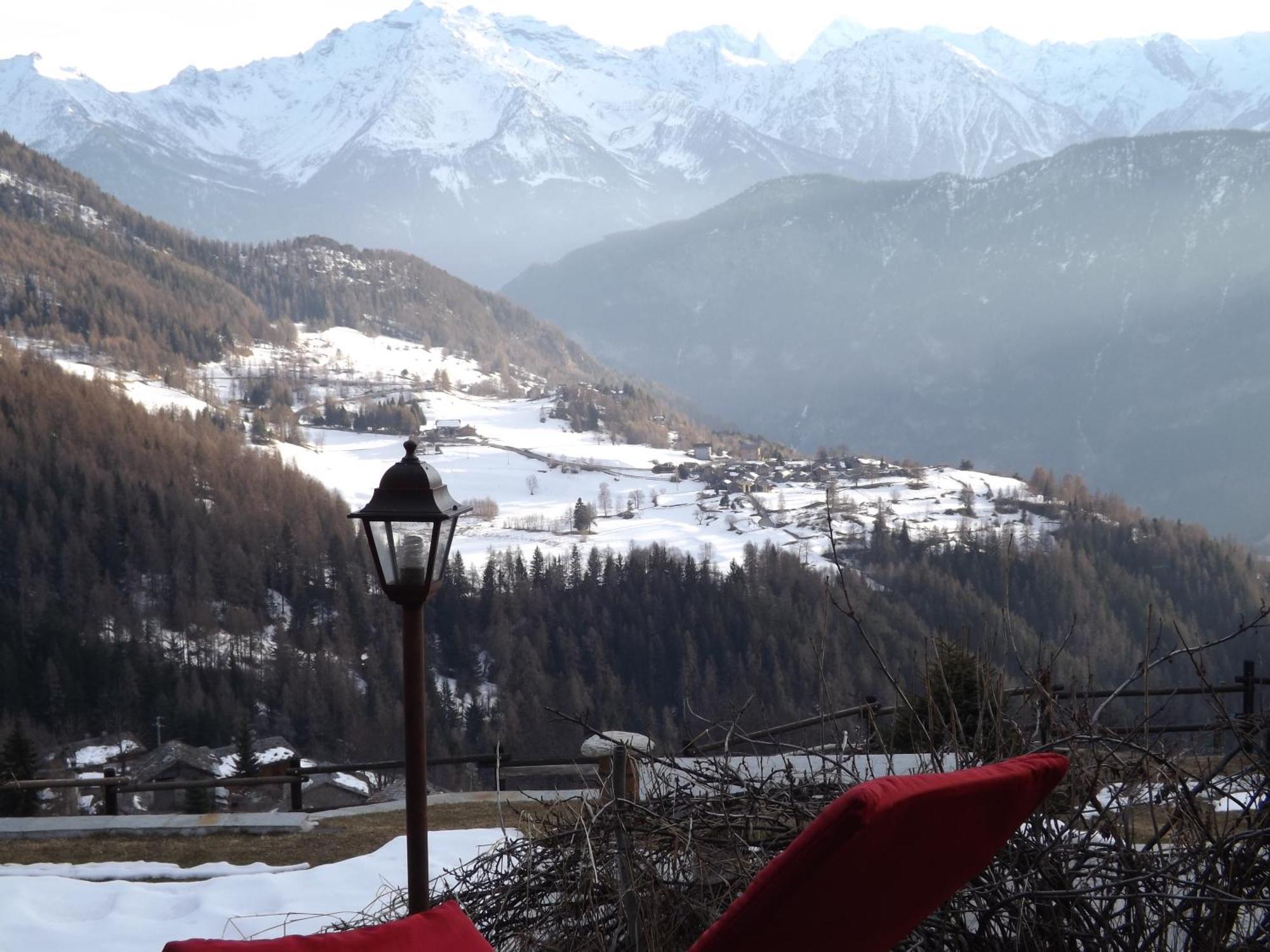 Chez Tonton Wi-Fi Villa Aosta Eksteriør billede
