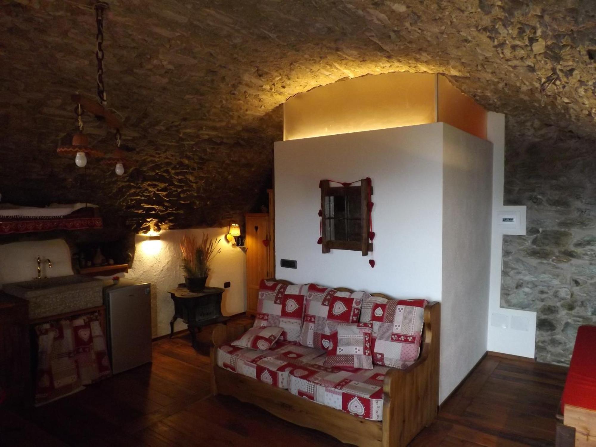 Chez Tonton Wi-Fi Villa Aosta Eksteriør billede