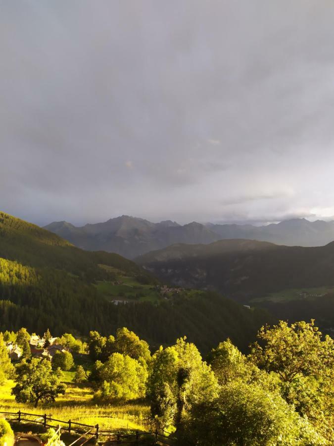 Chez Tonton Wi-Fi Villa Aosta Eksteriør billede